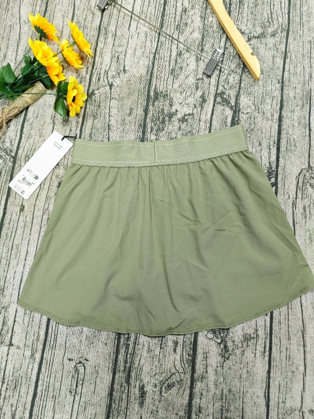 NWT ALO Yoga ๐ฅ Match Point Tennis Skirt, Dune Grass Skort M - Picture 5 of 7